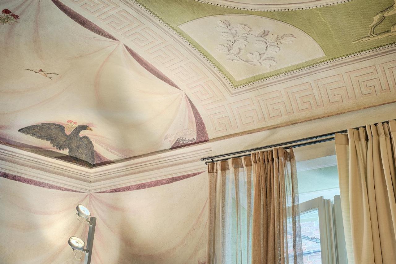 Residenza D'Epoca Le Aquile Bed and Breakfast Siena Eksteriør billede